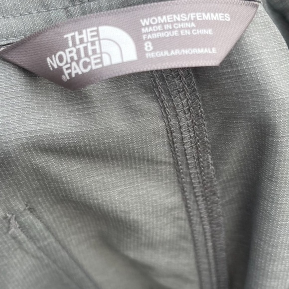 The North Face Convertible Pants Zip Off Shorts 8 - Picture 4 of 6